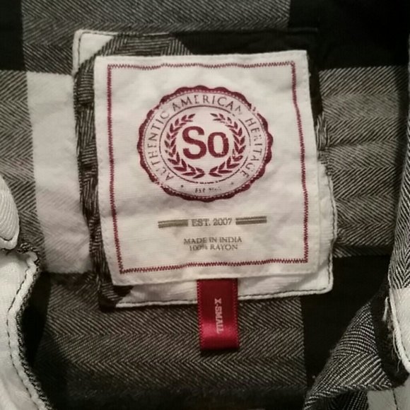 SO Heritage Black Buffalo Plaid Button Up Shirt EUC sz XS - Picture 4 of 7